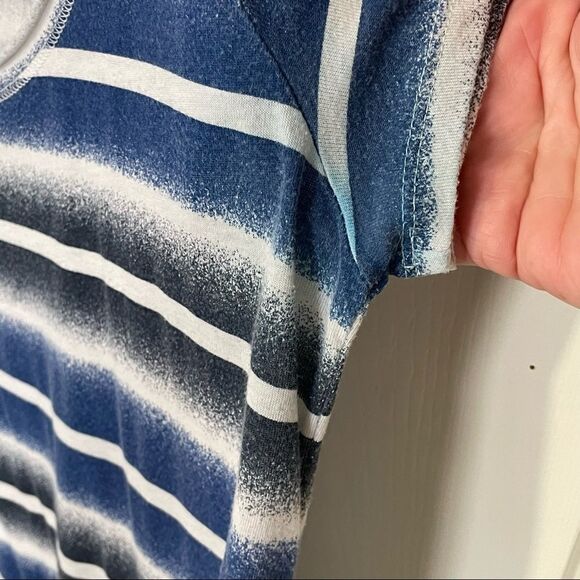 Gap Scoop Rolled Neck Short Sleeve Tee, Small - Picture 12 of 16